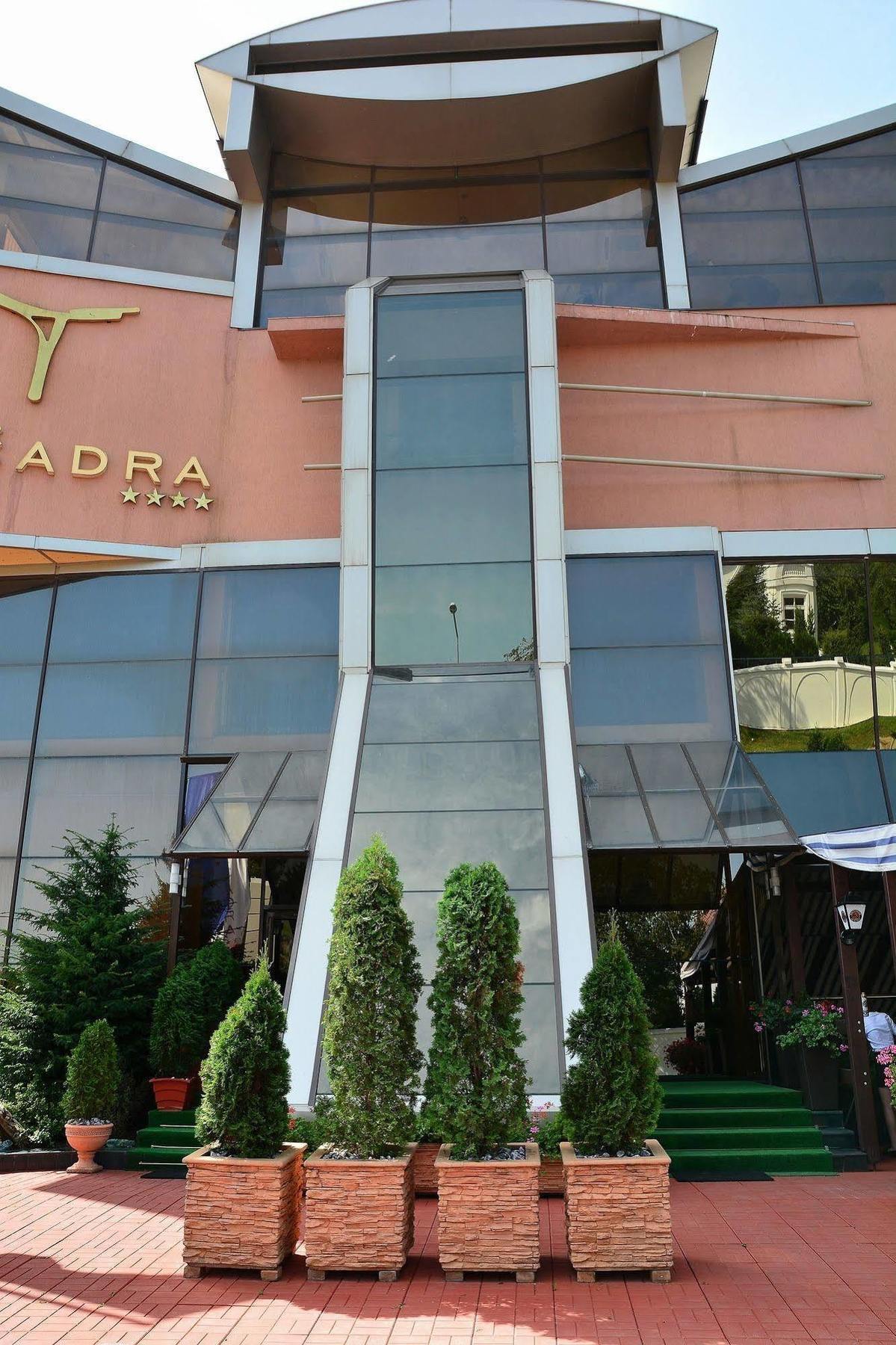 Hotel Tecadra Pipera Kültér fotó
